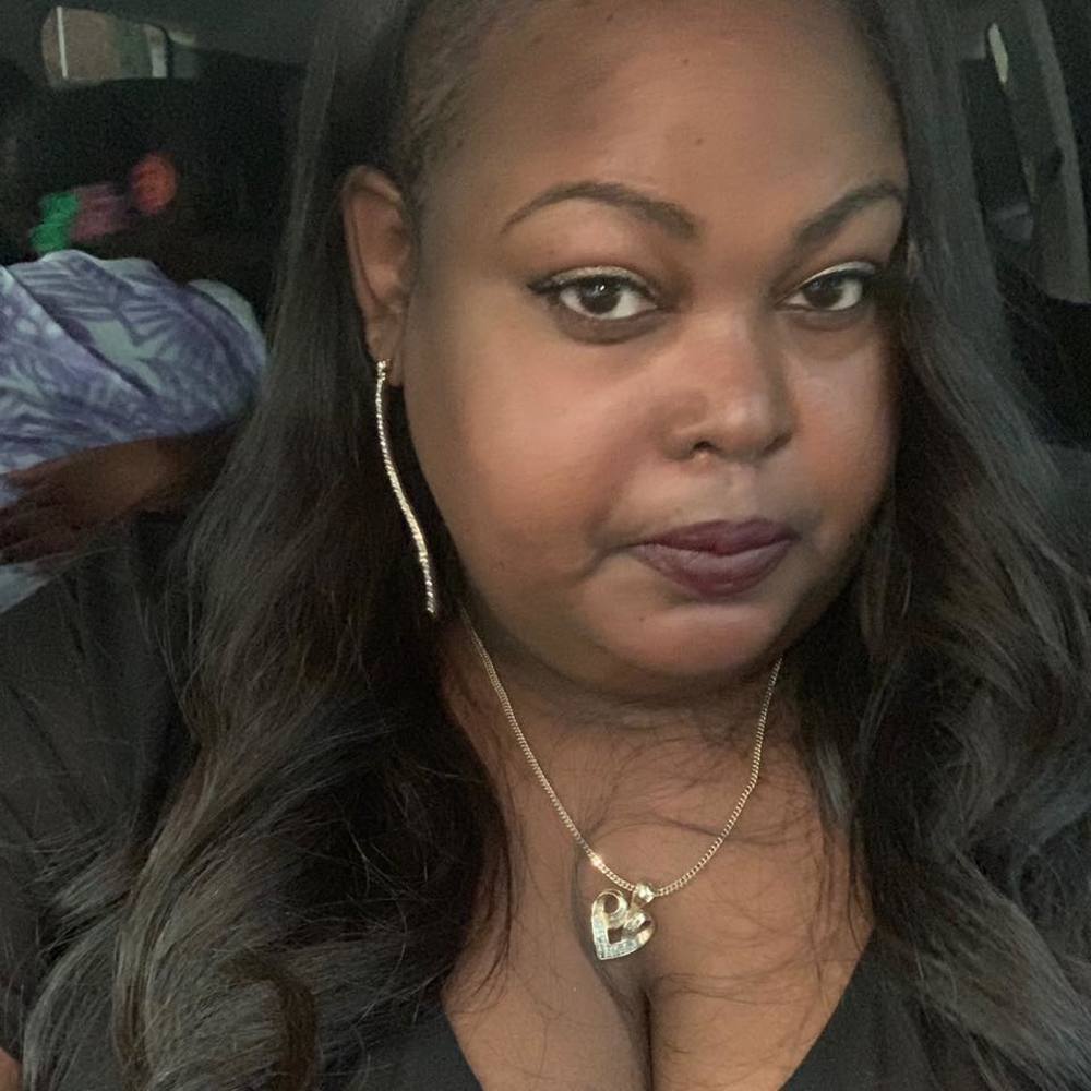 Meet your Posher, Latrina